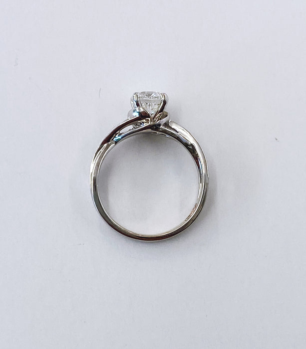 1.01 carat White Gold Swirl Ring