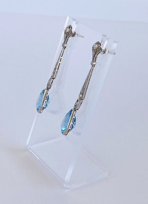 Vintage 12 carat Aquamarine Drop Earrings