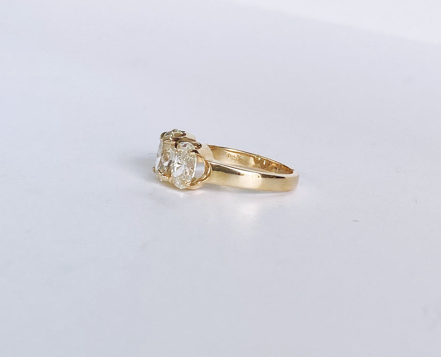 Custom 3 Stone Oval Ring