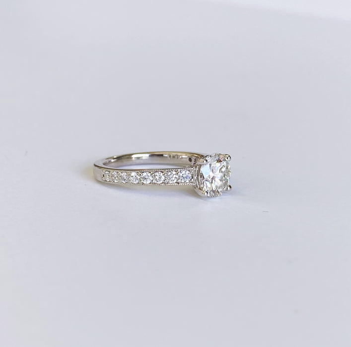 Classic Round Accented White Gold Engagement Ring