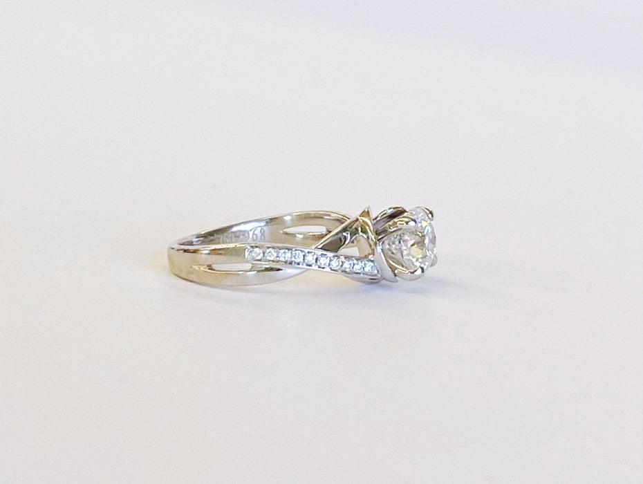 1.01 carat White Gold Swirl Ring