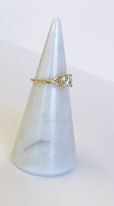 1.01ct Diamond Yellow Gold Twisted Band Ring
