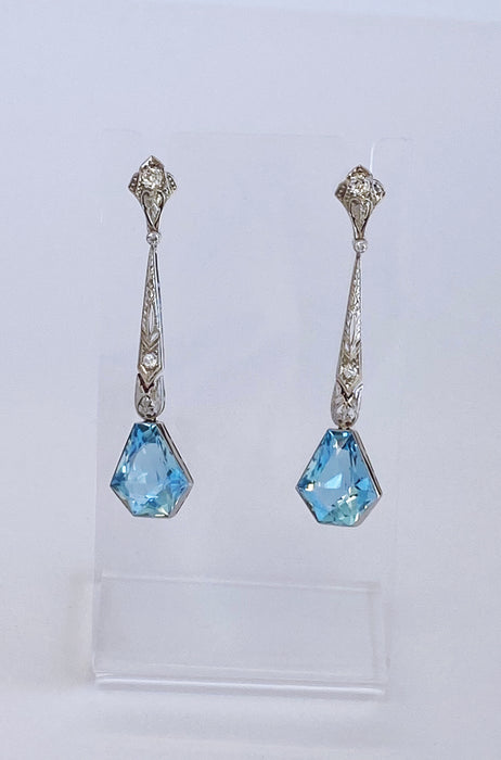 Regard Jewelry - Aquamarine and Diamonds Drop Earrings at