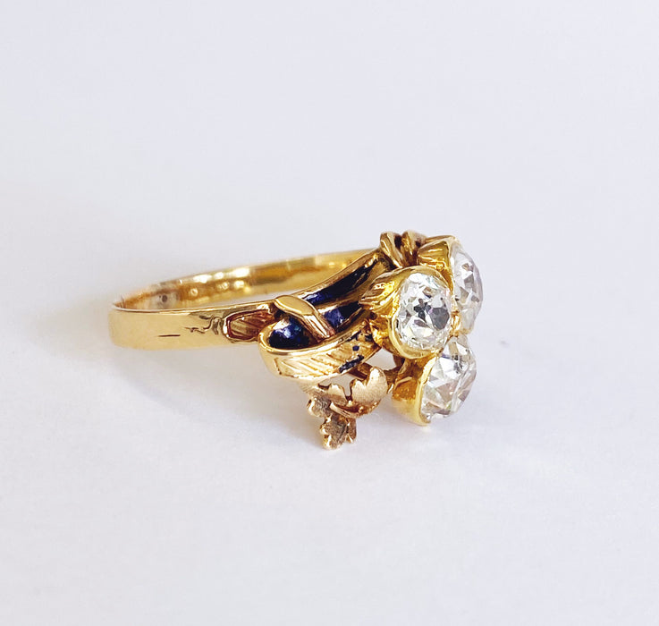 Early Victorian mine-cut Diamond Ring in 18k Yellow Gold, Circa 1850's